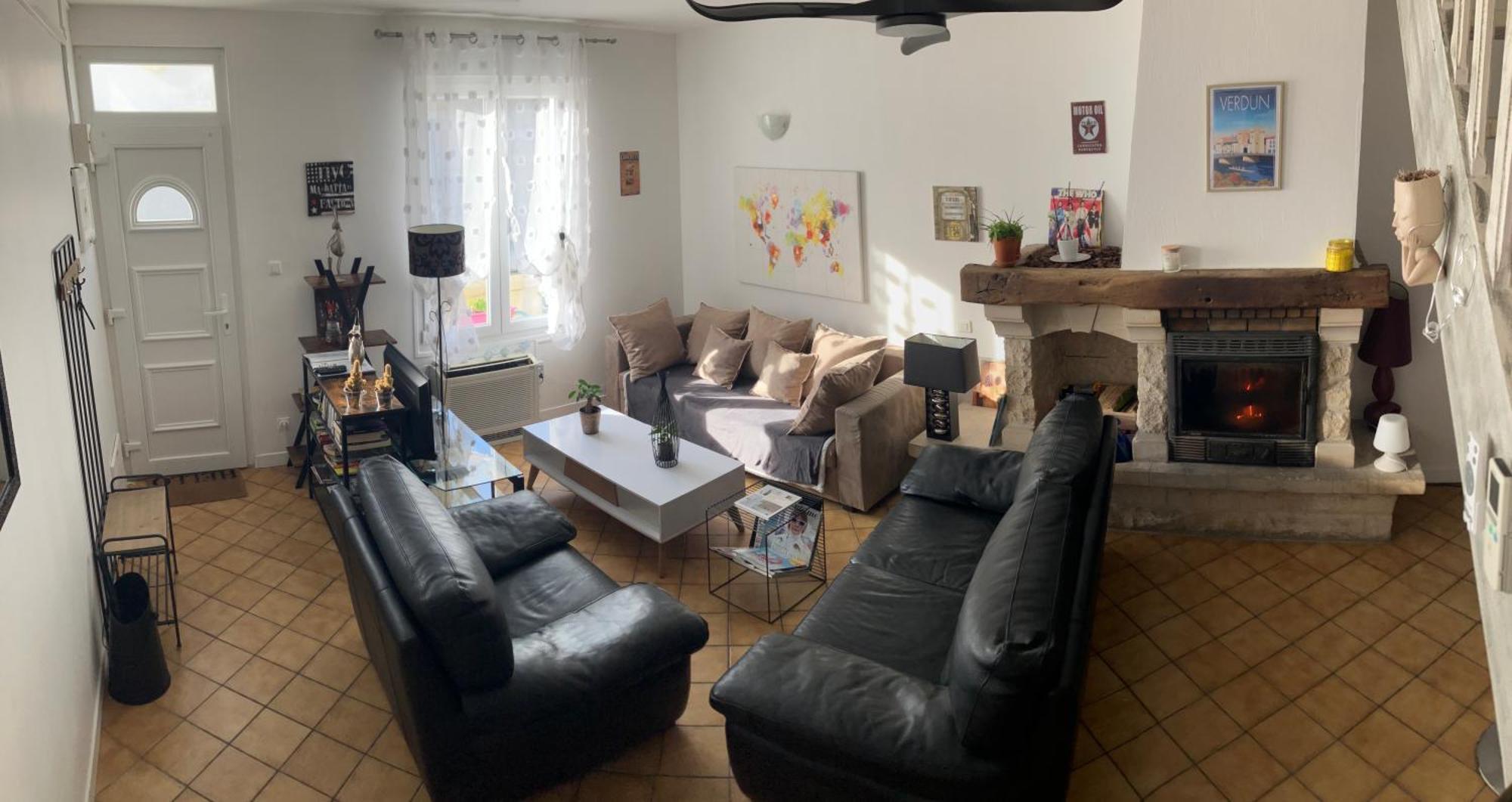 Jolie, Cozy, Confortable Maison De Au Calme A 5min Du Centre De Verdun, Parking Devant La Maison *
